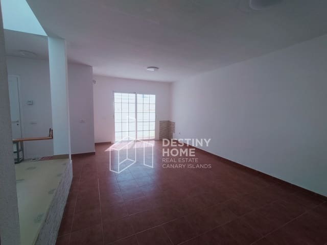 3 chambre Maison de Ville à vendre à Caleta de Fuste, Antigua avec garage - 249 000 € (Ref: 9264061)