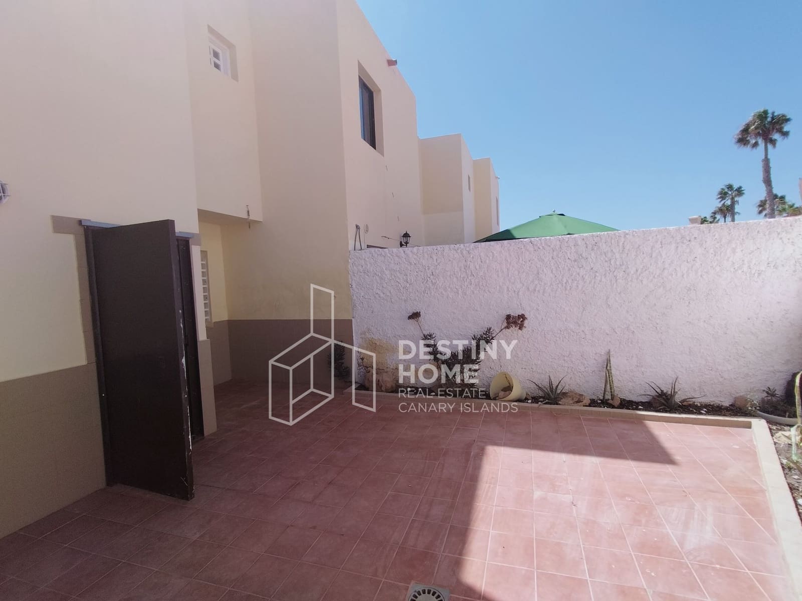 3 chambre Maison de Ville à vendre à Caleta de Fuste avec garage - 249 000 € (Ref: 9264061)