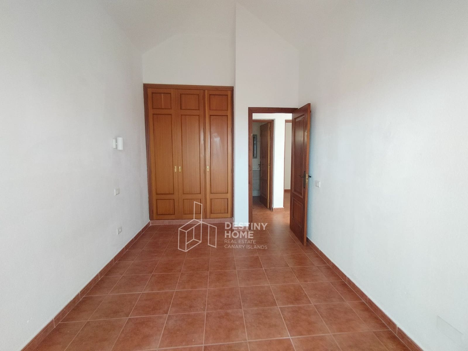 3 chambre Maison de Ville à vendre à Caleta de Fuste avec garage - 249 000 € (Ref: 9264061)