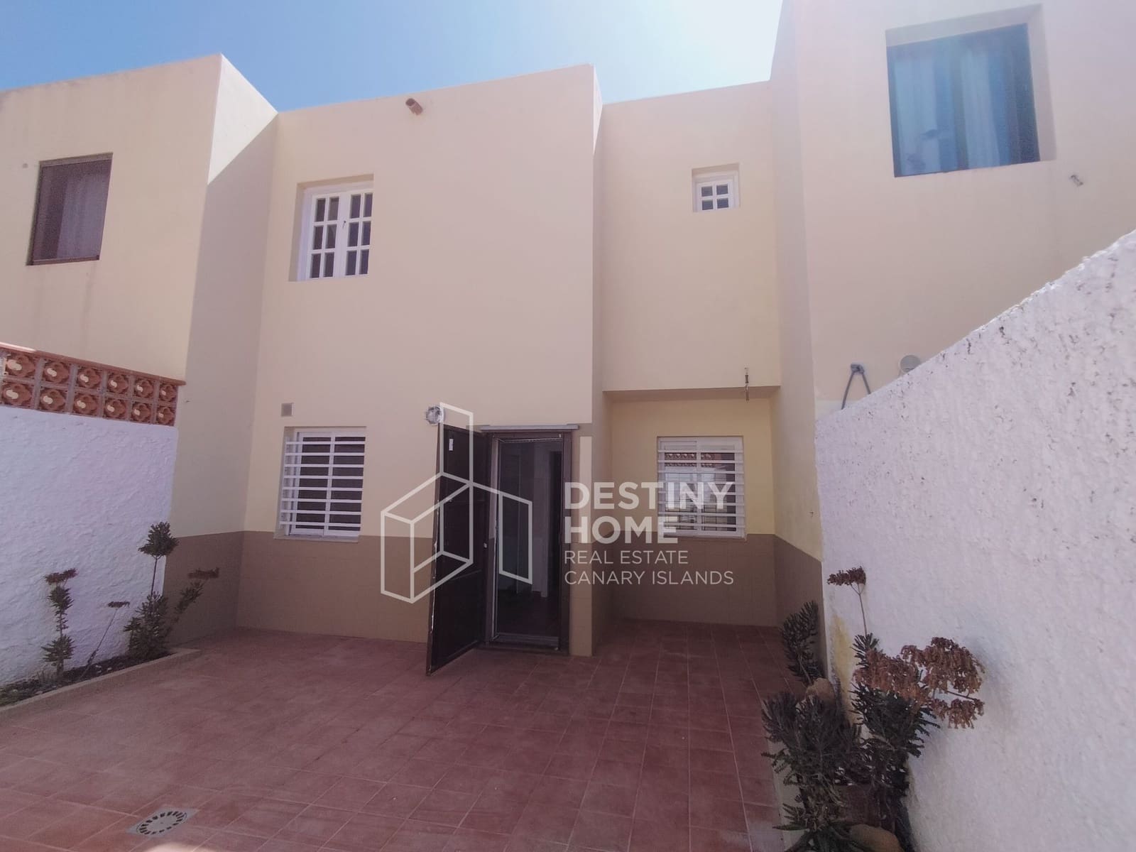 3 chambre Maison de Ville à vendre à Caleta de Fuste avec garage - 249 000 € (Ref: 9264061)