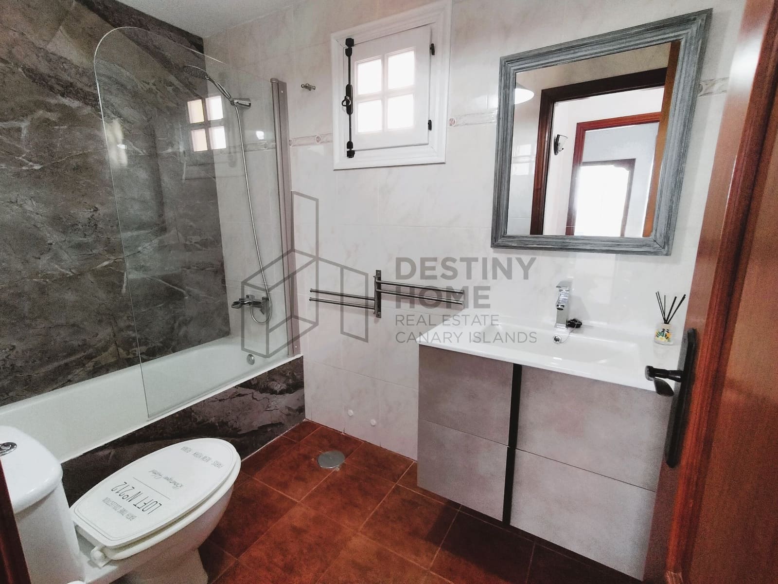 3 quarto Casa em Banda para venda em Caleta de Fuste com garagem - 257 000 € (Ref: 9264061)