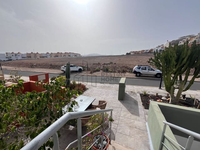 4 Zimmer Doppelhaus zu verkaufen in Caleta de Fuste, Antigua mit Pool - 285.000 € (Ref: 9269213)