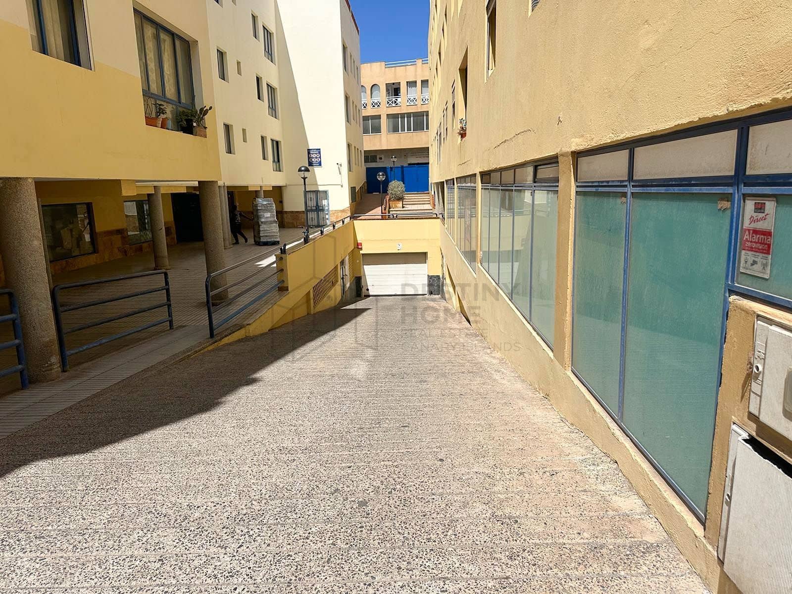 3 slaapkamer Appartement te koop in Corralejo met garage - € 237.000 (Ref: 9294211)