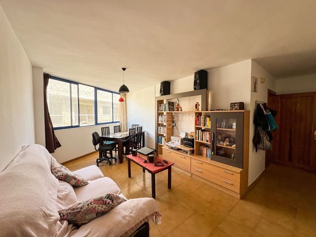 3 slaapkamer Appartement te koop in Corralejo, La Oliva met garage - € 237.000 (Ref: 9294211)