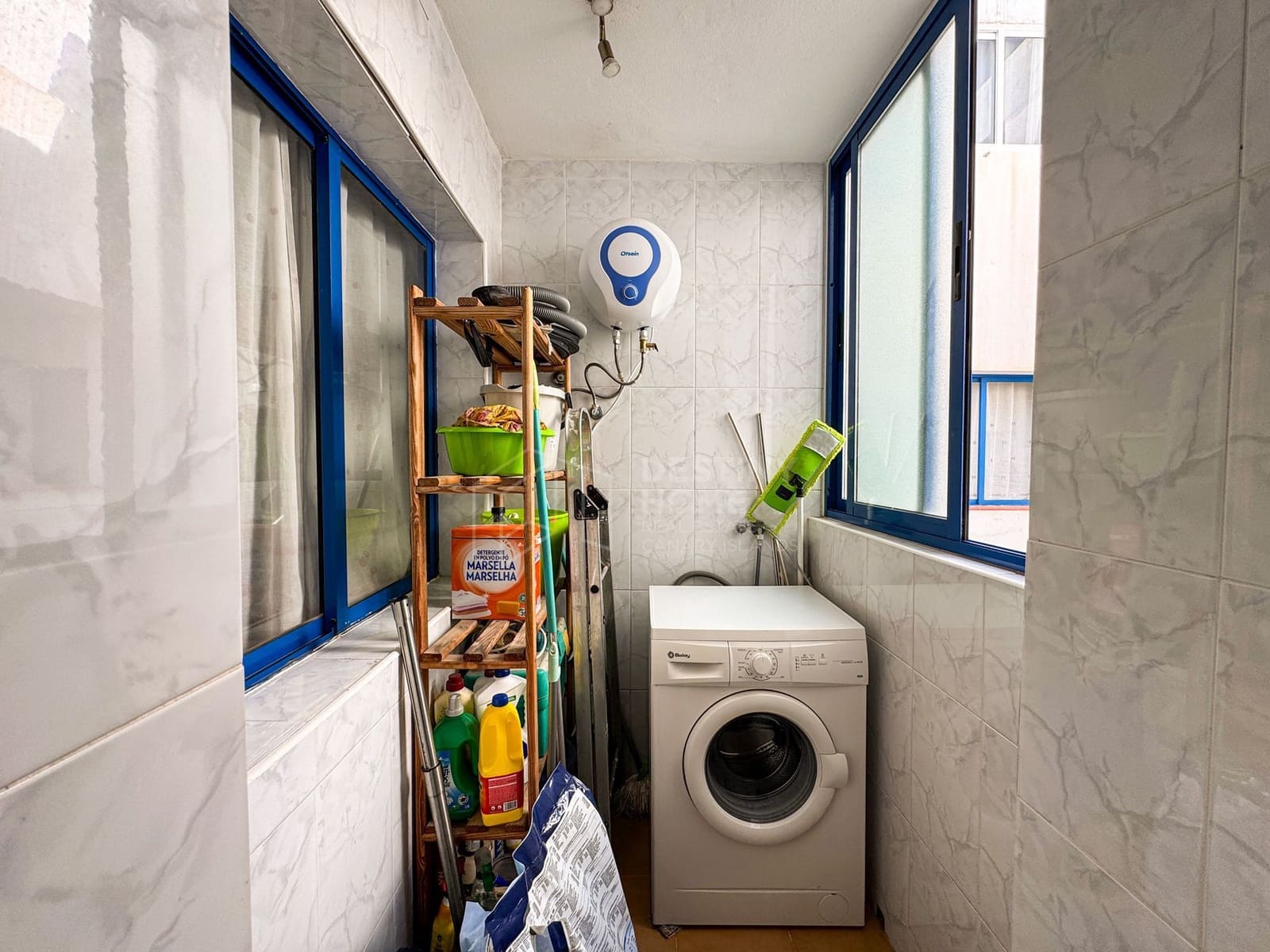 3 slaapkamer Appartement te koop in Corralejo met garage - € 237.000 (Ref: 9294211)