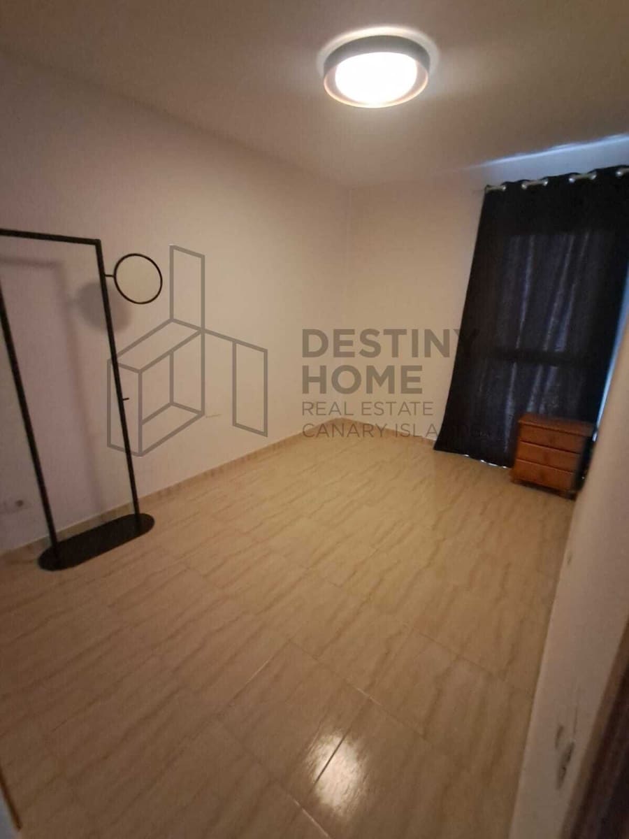 2 bedroom Flat for sale in Corralejo - € 235,000 (Ref: 9312373)