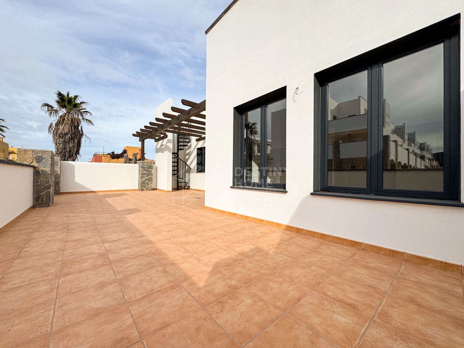 3 sypialnia Apartament na sprzedaż w Corralejo z garażem - 335 000 € (Ref: 9344403)