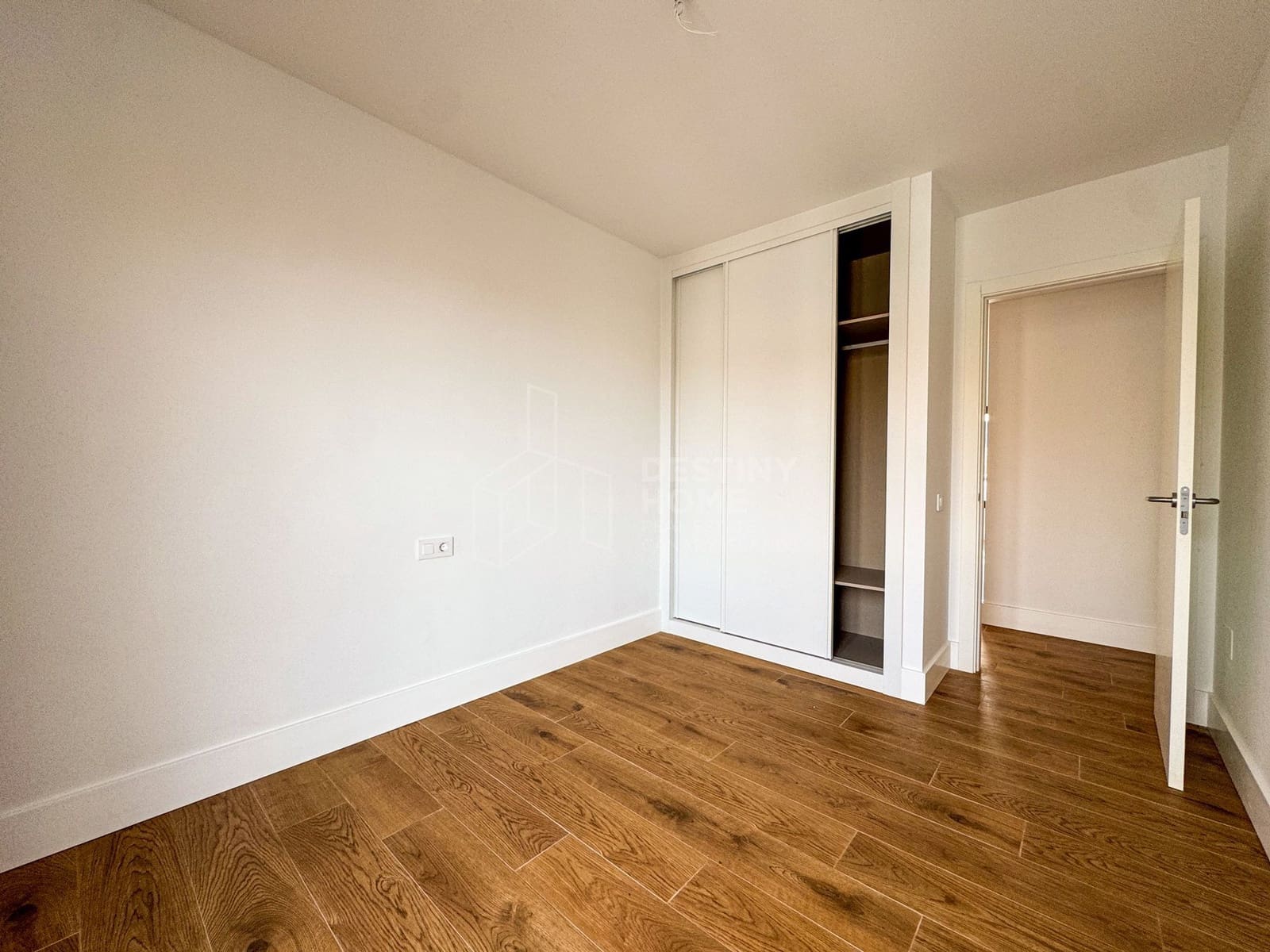 3 sypialnia Apartament na sprzedaż w Corralejo z garażem - 335 000 € (Ref: 9344403)