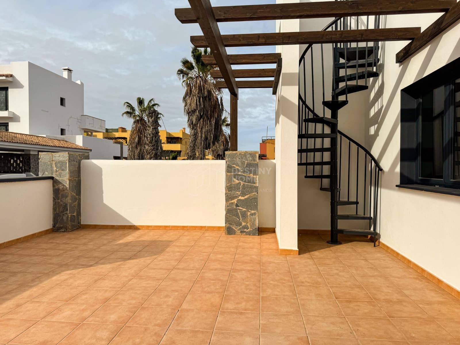 3 sypialnia Apartament na sprzedaż w Corralejo z garażem - 335 000 € (Ref: 9344403)