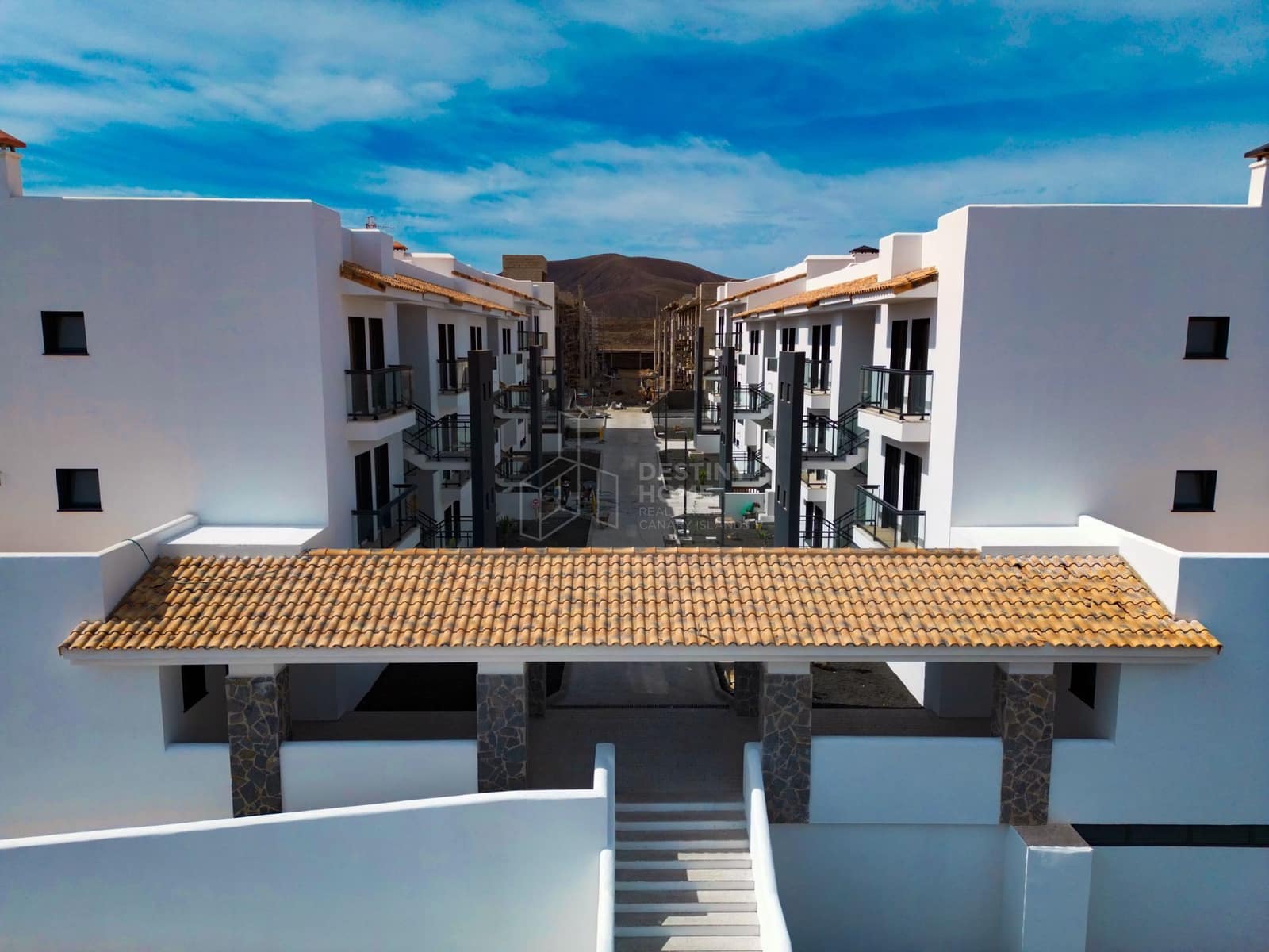 3 sypialnia Apartament na sprzedaż w Corralejo z garażem - 335 000 € (Ref: 9344403)