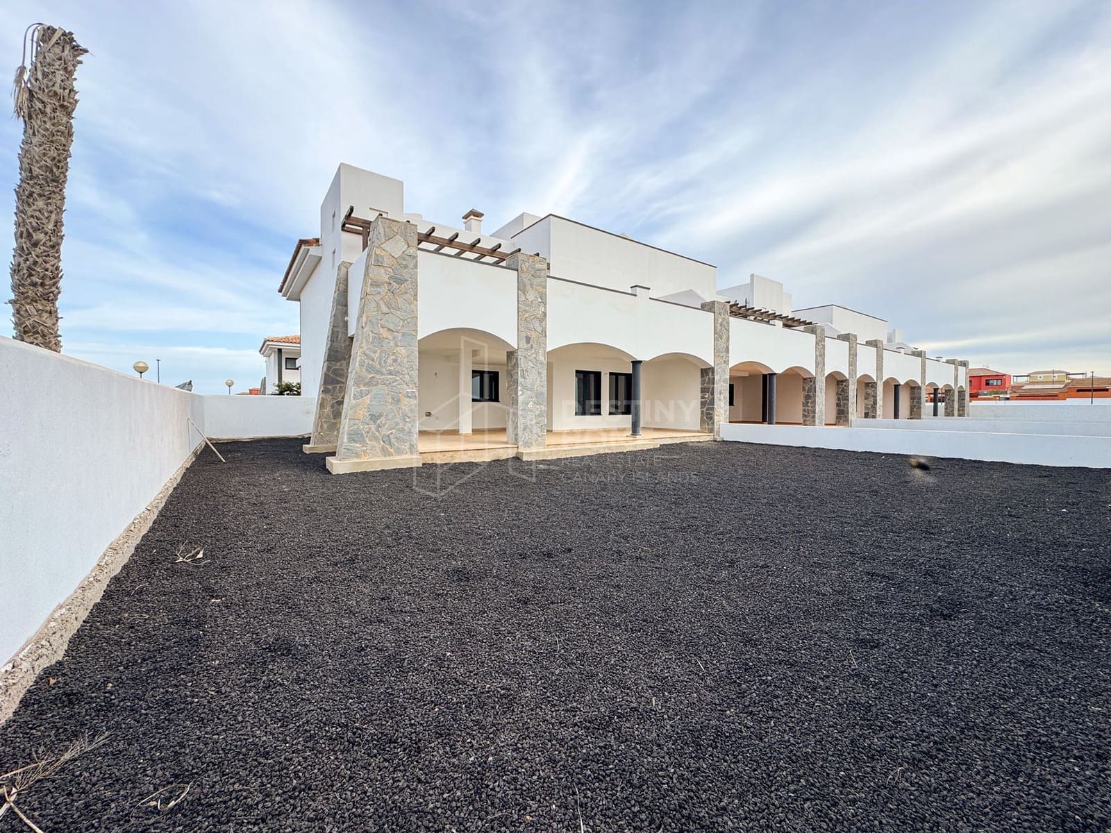 3 sypialnia Apartament na sprzedaż w Corralejo z garażem - 335 000 € (Ref: 9344403)