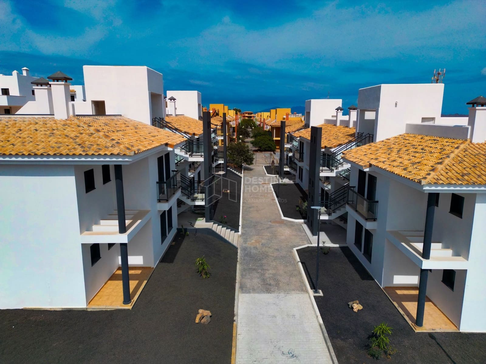 3 sypialnia Apartament na sprzedaż w Corralejo z garażem - 335 000 € (Ref: 9344403)