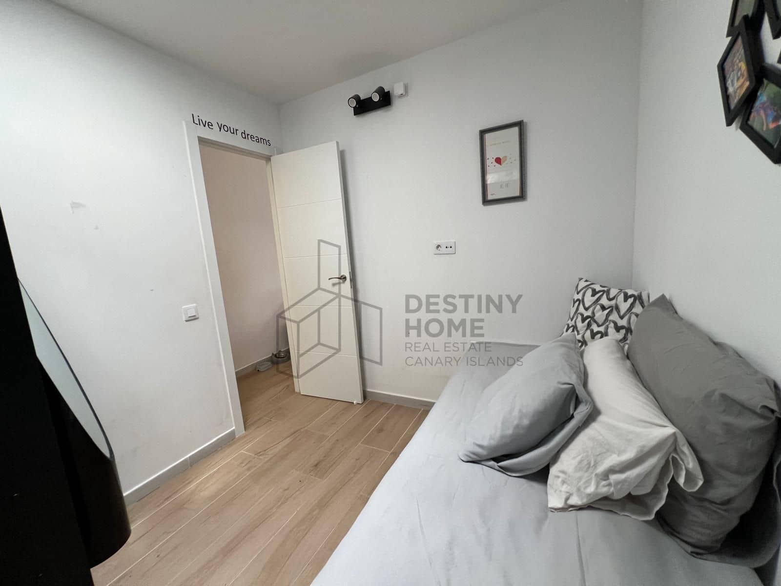 3 soverom Kjedet enebolig til salgs i Costa Calma med garasje - € 187 000 (Ref: 9349065)