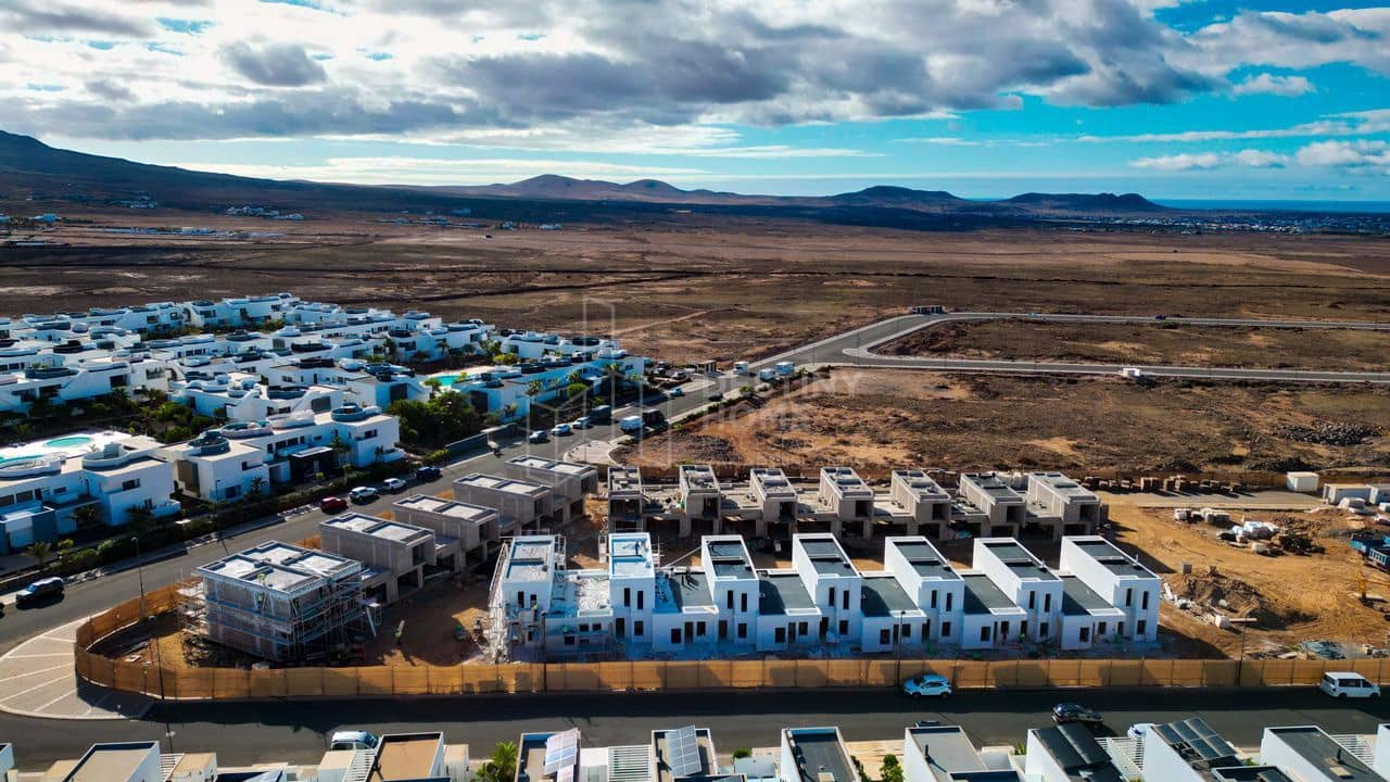 2 quarto Moradia Geminada para venda em Villaverde com piscina garagem - 267 000 € (Ref: 9367025)