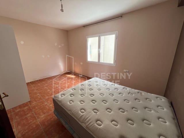 3 makuuhuone Paritalo myytävänä paikassa Gran Tarajal, Tuineje - 215 000 € (Ref: 9375017)