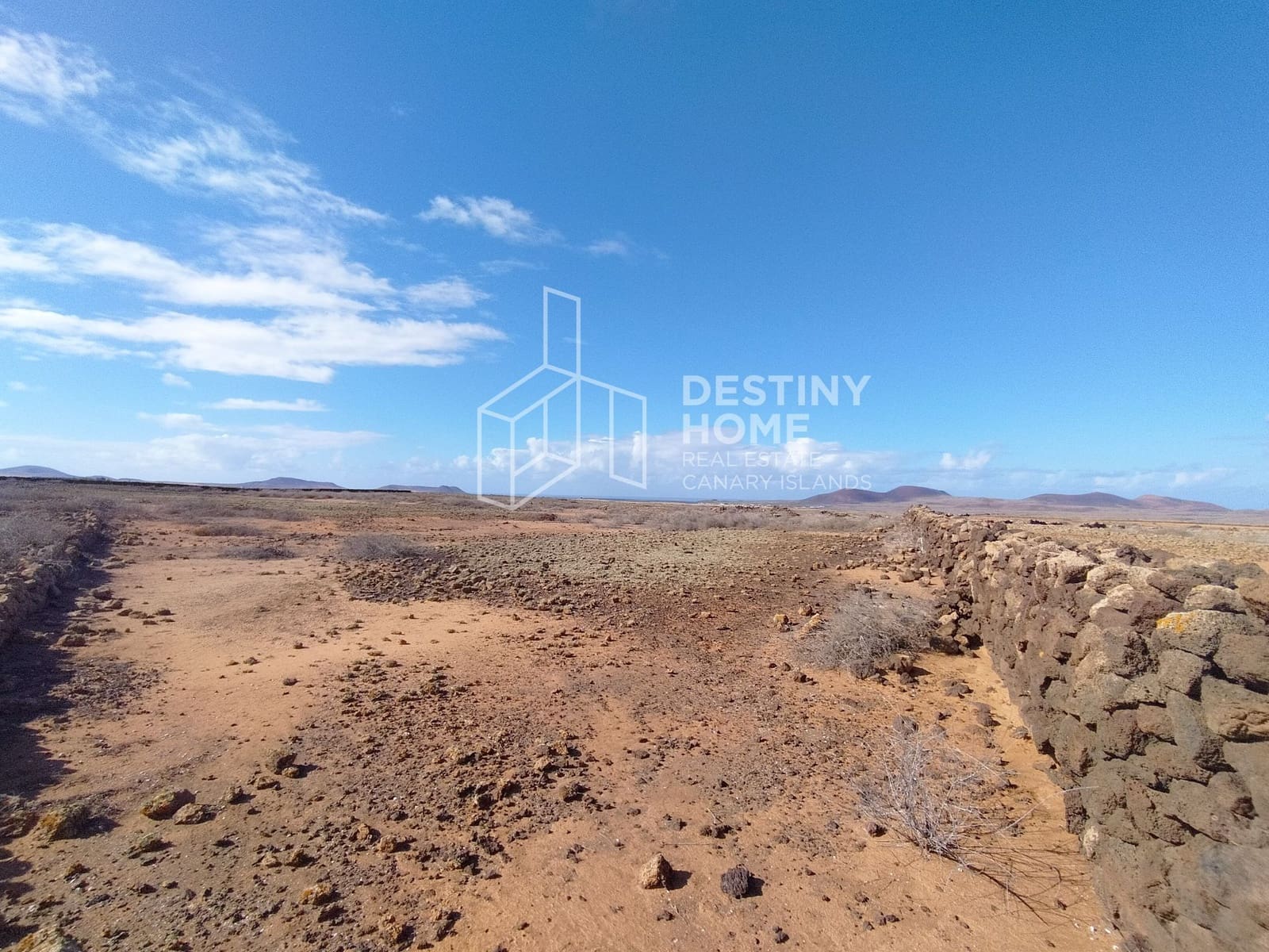 Undeveloped Land for sale in Villaverde - € 250,000 (Ref: 9406421)