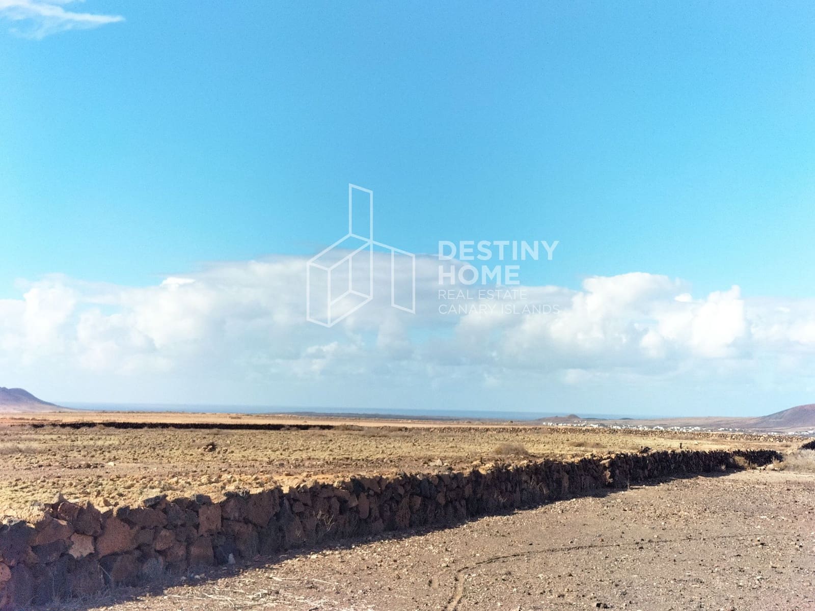 Undeveloped Land for sale in Villaverde - € 250,000 (Ref: 9406421)