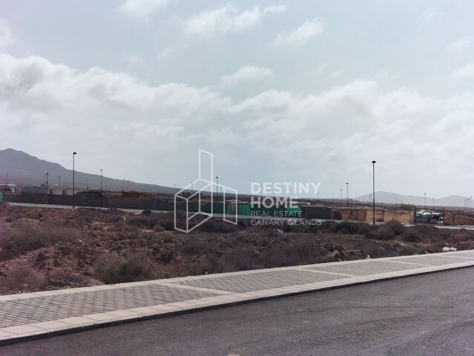 Undeveloped Land for sale in Villaverde - € 250,000 (Ref: 9406421)