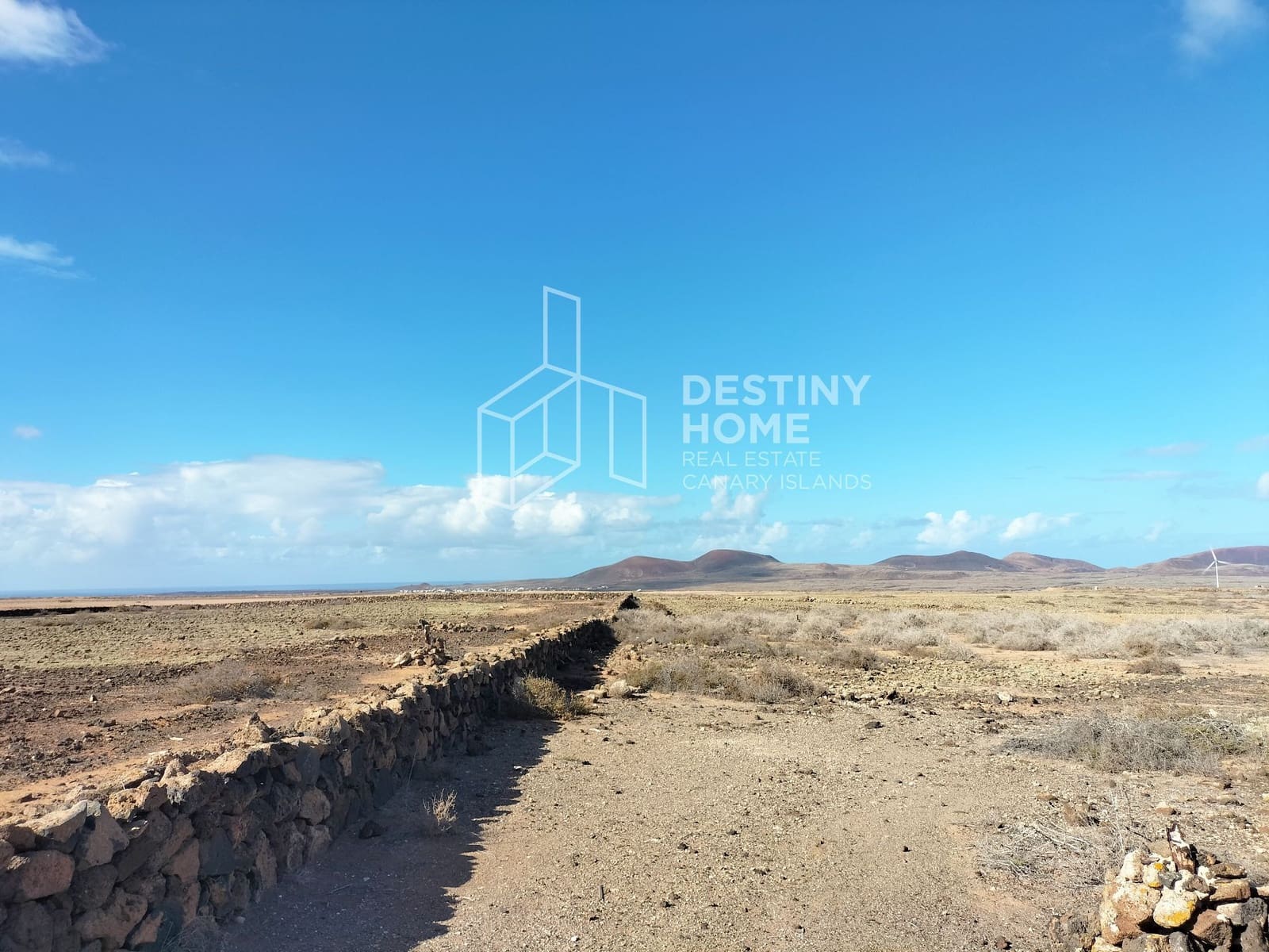 Undeveloped Land for sale in Villaverde - € 250,000 (Ref: 9406421)