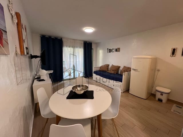 1 sovrum Lägenhet till salu i Corralejo, La Oliva med pool - 199 000 € (Ref: 9419406)