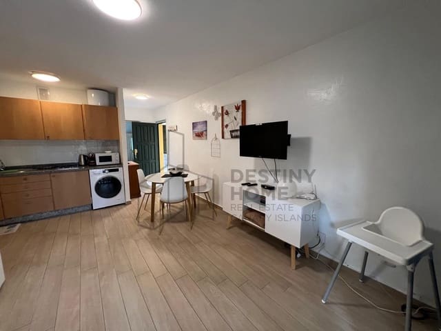 1 sovrum Lägenhet till salu i Corralejo, La Oliva med pool - 199 000 € (Ref: 9419406)