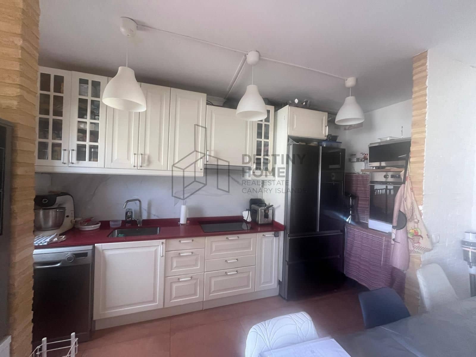 4 soverom Villa til salgs i Nuevo Horizonte med svømmebasseng garasje - € 320 000 (Ref: 9422034)