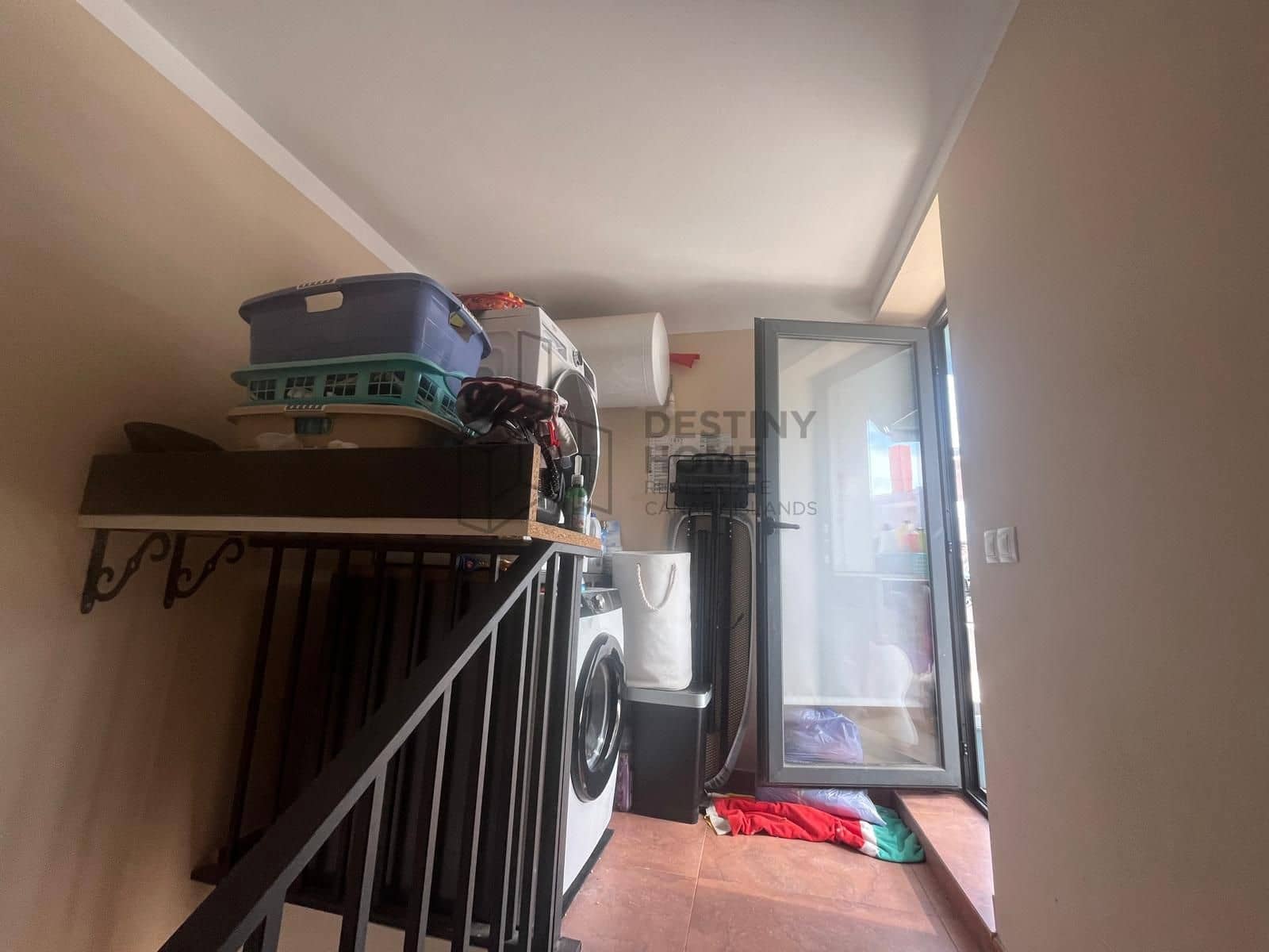 4 soverom Villa til salgs i Nuevo Horizonte med svømmebasseng garasje - € 320 000 (Ref: 9422034)