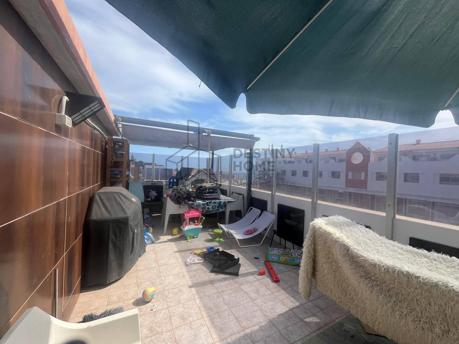 4 soverom Villa til salgs i Nuevo Horizonte med svømmebasseng garasje - € 320 000 (Ref: 9422034)