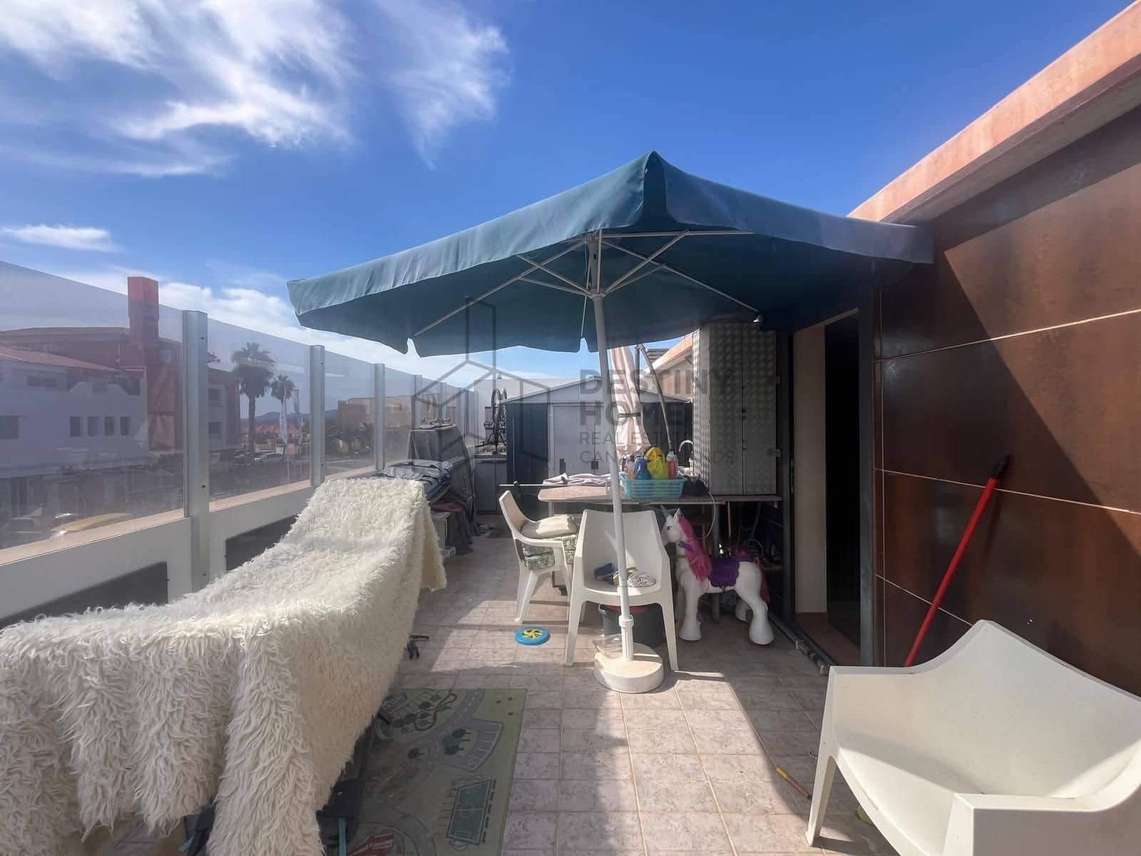 4 soverom Villa til salgs i Nuevo Horizonte med svømmebasseng garasje - € 320 000 (Ref: 9422034)