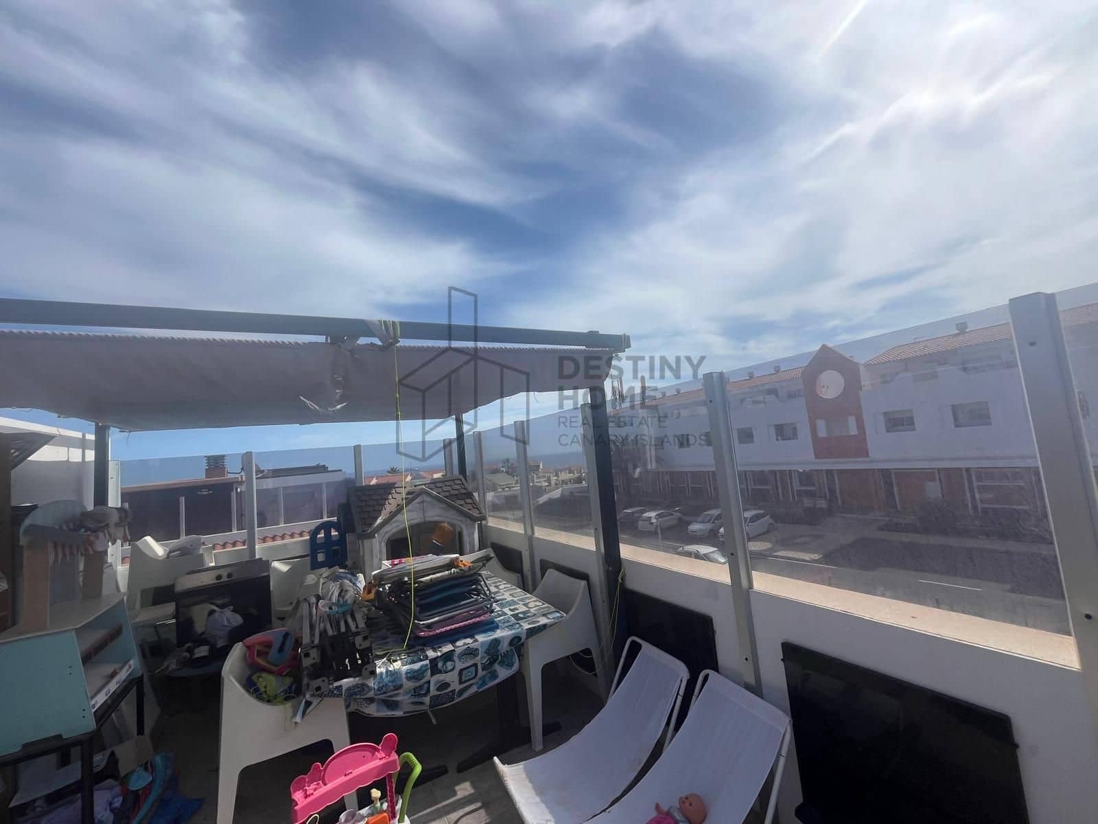 4 soverom Villa til salgs i Nuevo Horizonte med svømmebasseng garasje - € 320 000 (Ref: 9422034)