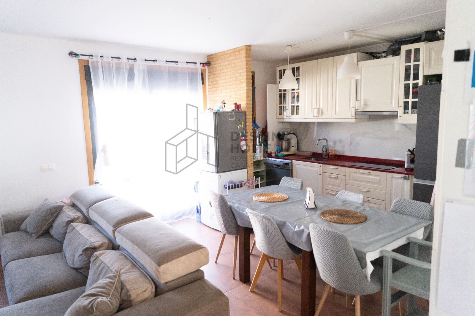 4 soverom Villa til salgs i Nuevo Horizonte med svømmebasseng garasje - € 320 000 (Ref: 9422034)