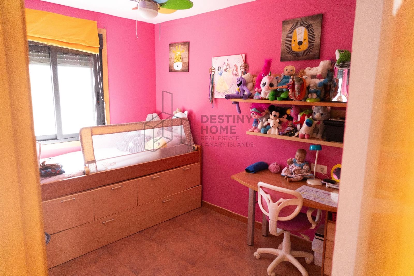 4 soverom Villa til salgs i Nuevo Horizonte med svømmebasseng garasje - € 320 000 (Ref: 9422034)