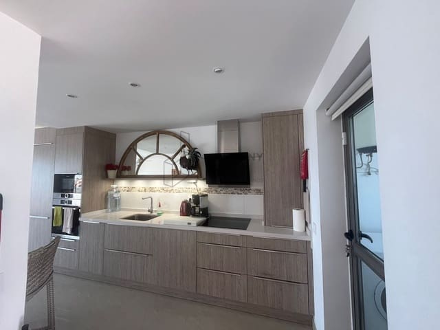 3 soveværelse Villa til salg i Puerto del Rosario - € 369.000 (Ref: 9433244)