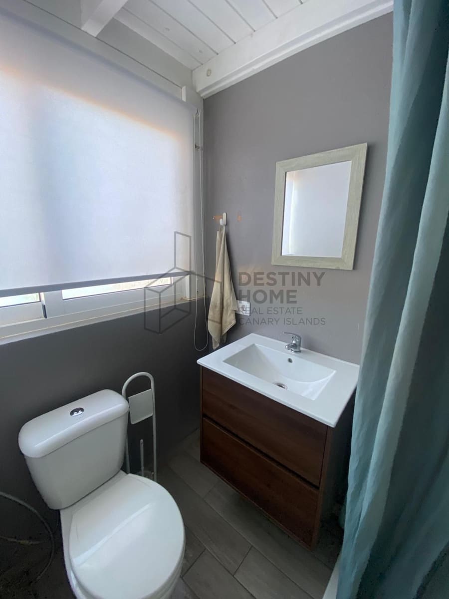 3 bedroom Apartment for sale in Corralejo with pool - € 290,000 (Ref: 9451972)