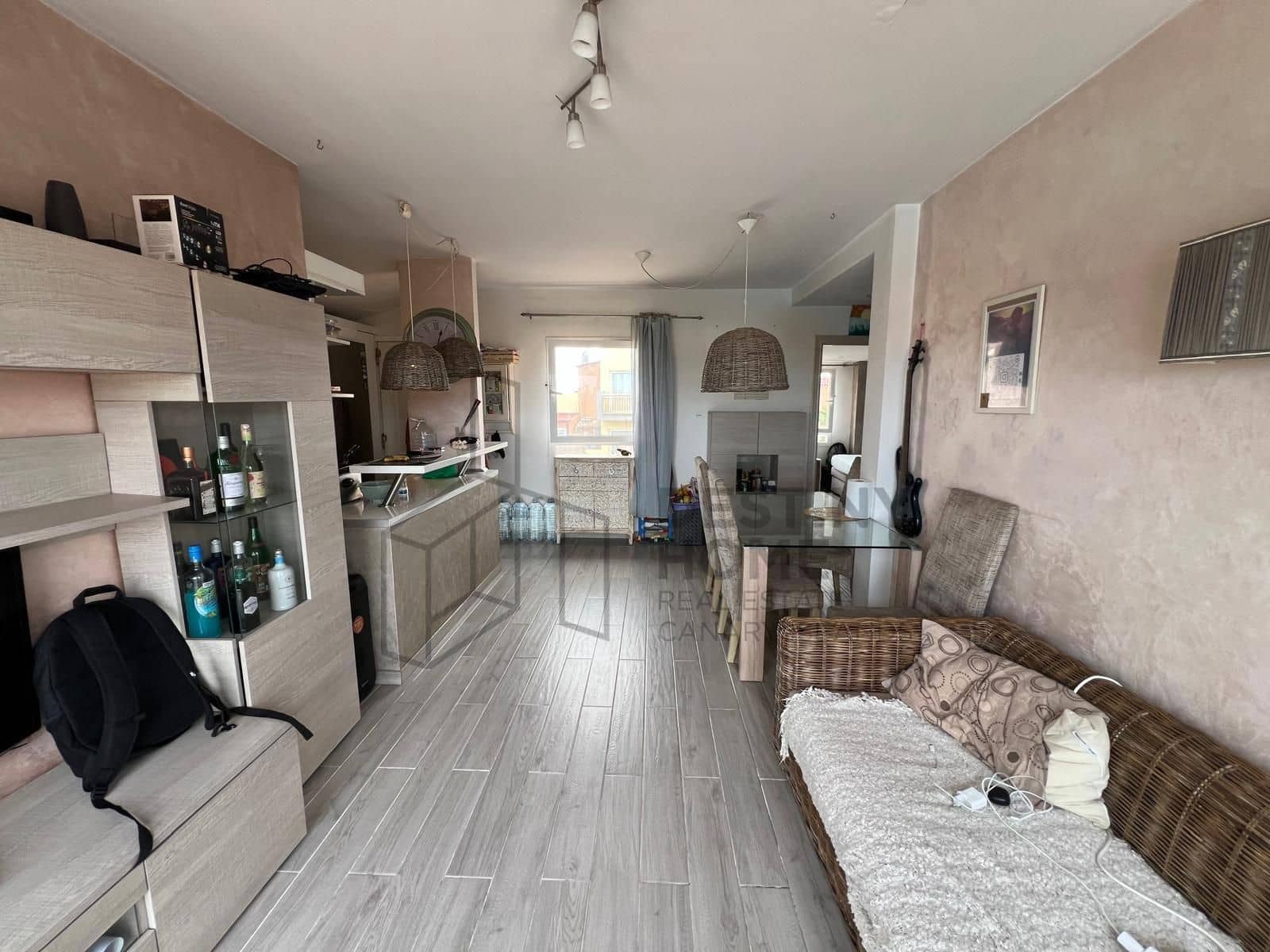 3 bedroom Apartment for sale in Corralejo with pool - € 290,000 (Ref: 9451972)