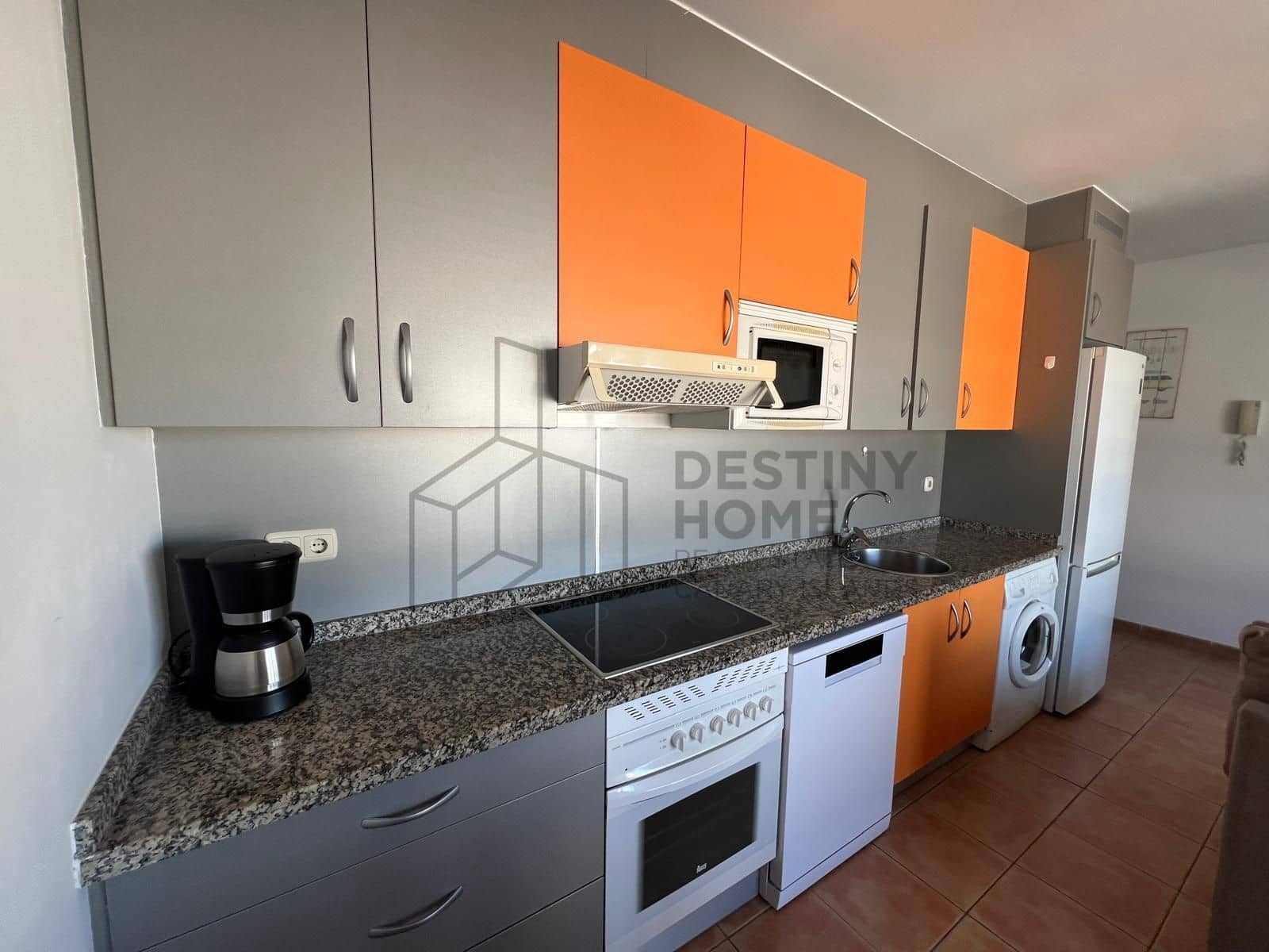 2 soverom Leilighet til salgs i El Cotillo med svømmebasseng garasje - € 320 000 (Ref: 9470828)