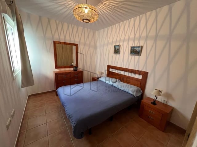 2 soverom Leilighet til salgs i El Cotillo, La Oliva med svømmebasseng garasje - € 320 000 (Ref: 9470828)