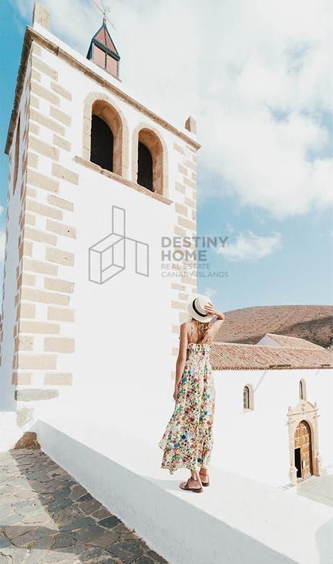 1 bedroom Apartment for sale in Corralejo with pool garage - € 196,000 (Ref: 9480969)