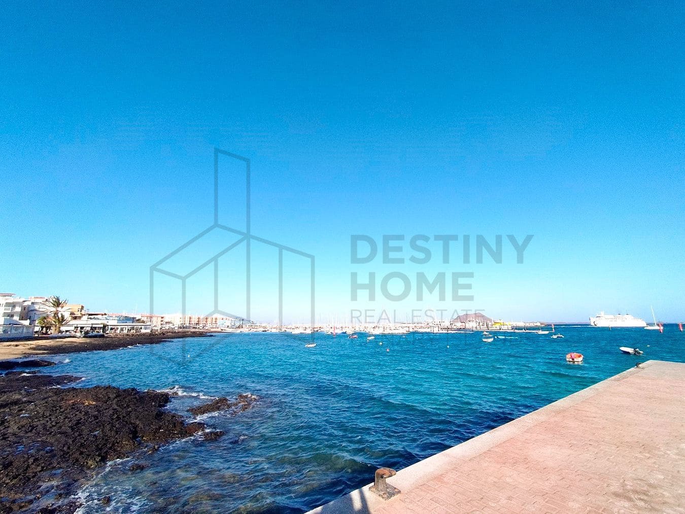 2 bedroom Flat for sale in Corralejo - € 210,000 (Ref: 9481895)