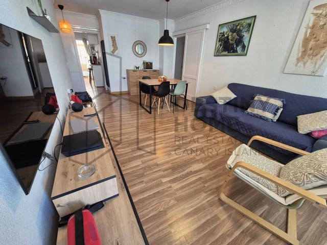 Piso de 3 habitaciones en Puerto del Rosario en venta - 195.000 € (Ref: 9488209)