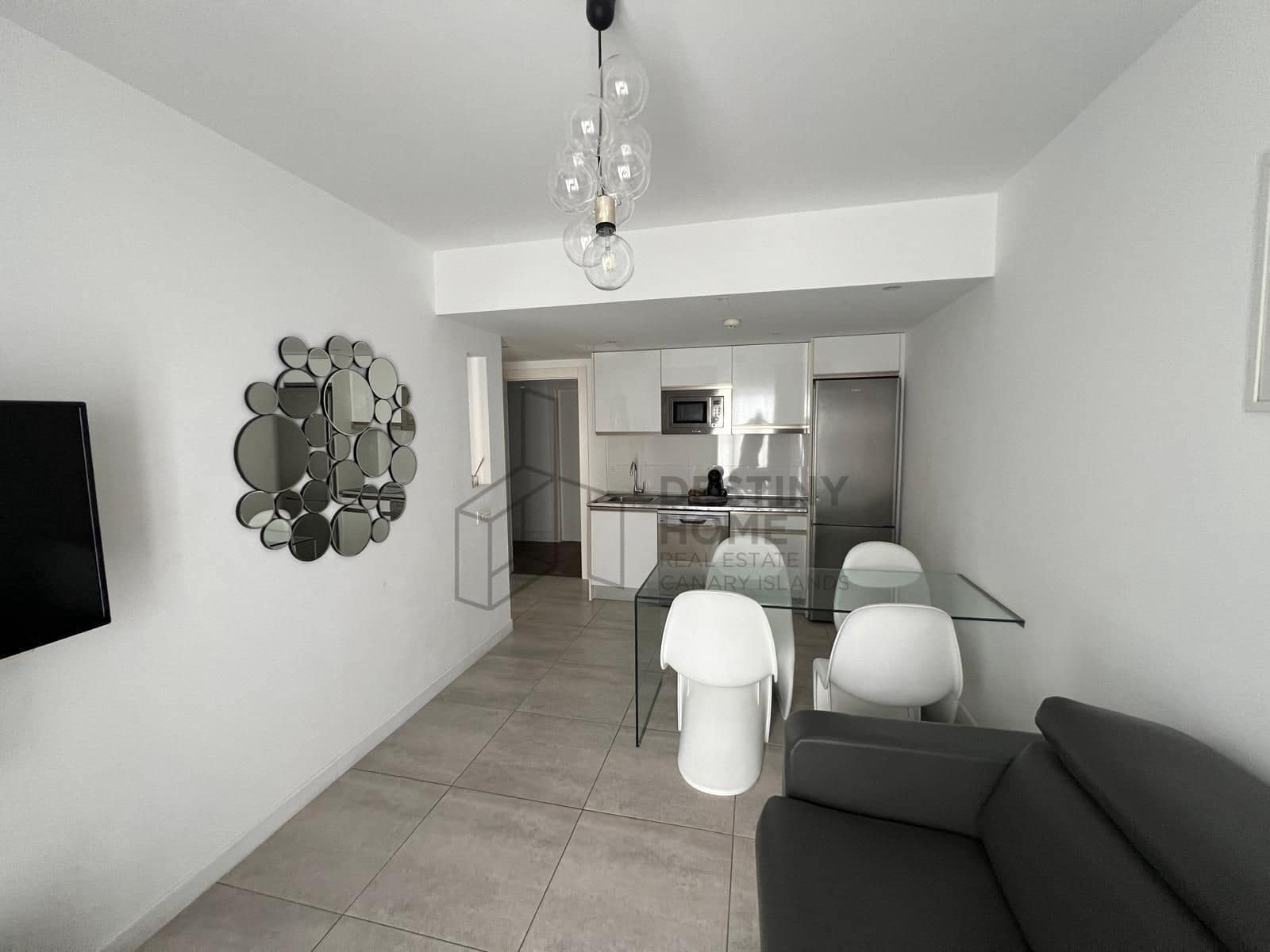 1 bedroom Apartment for sale in Corralejo with pool - € 195,000 (Ref: 9494311)