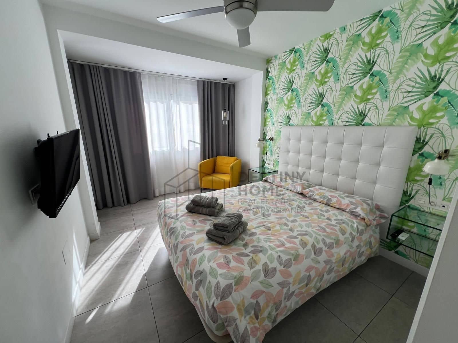 1 bedroom Apartment for sale in Corralejo with pool - € 195,000 (Ref: 9494311)