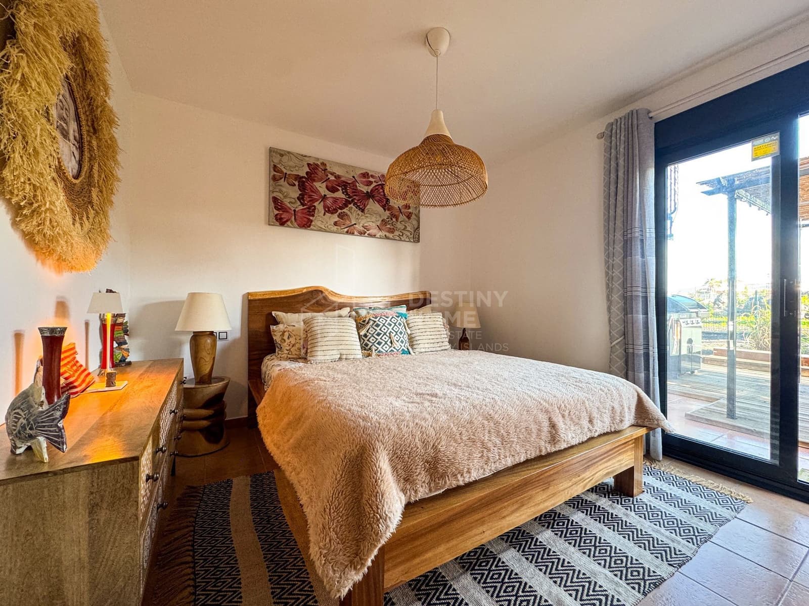 2 bedroom Semi-detached Villa for sale in Lajares with pool garage - € 369,000 (Ref: 9496937)