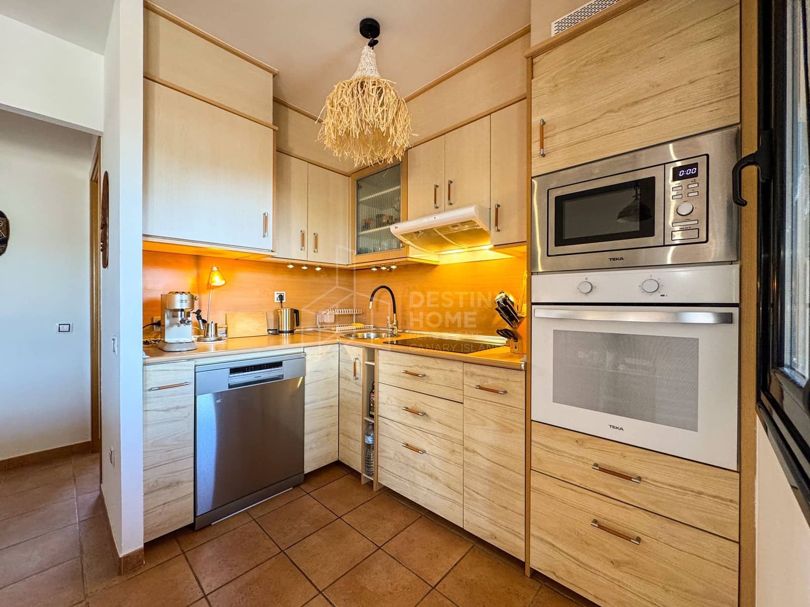 2 bedroom Semi-detached Villa for sale in Lajares with pool garage - € 369,000 (Ref: 9496937)