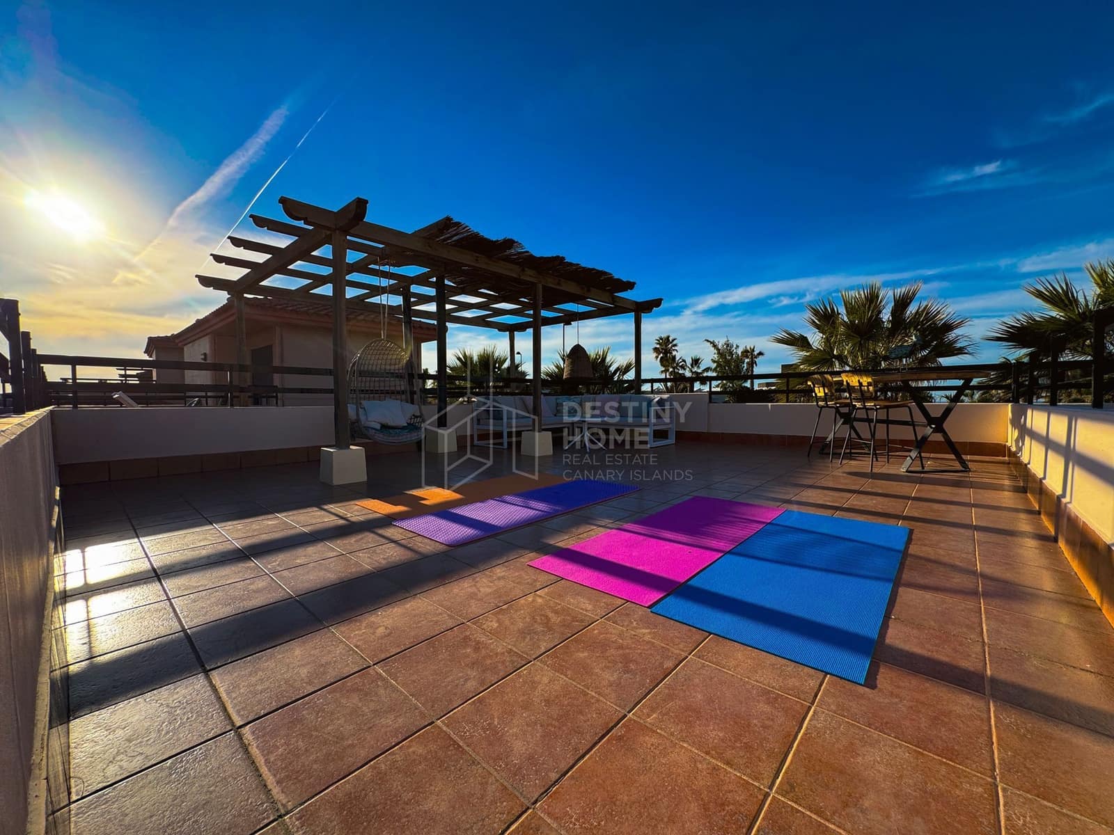 2 bedroom Semi-detached Villa for sale in Lajares with pool garage - € 369,000 (Ref: 9496937)