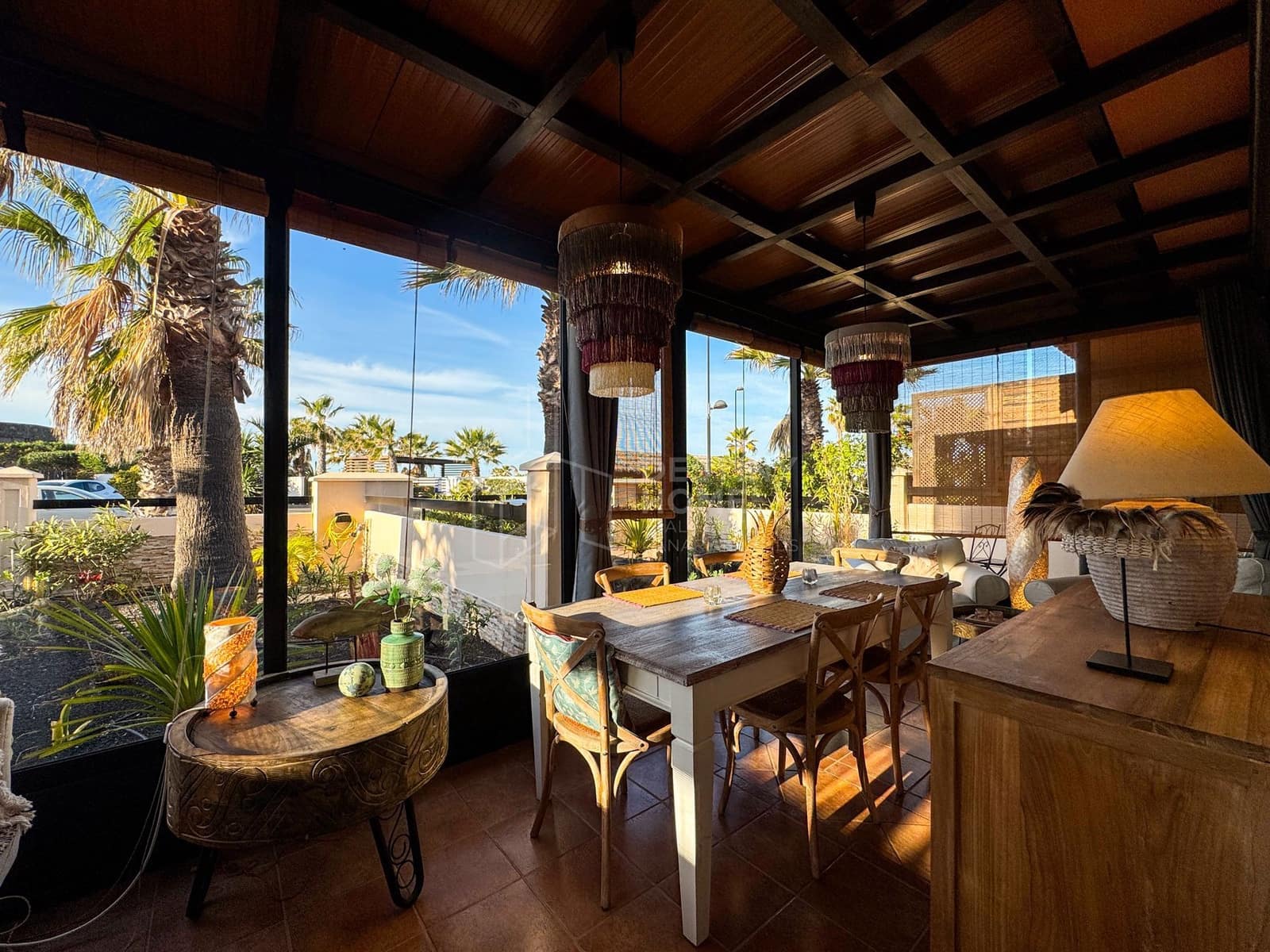 2 bedroom Semi-detached Villa for sale in Lajares with pool garage - € 369,000 (Ref: 9496937)