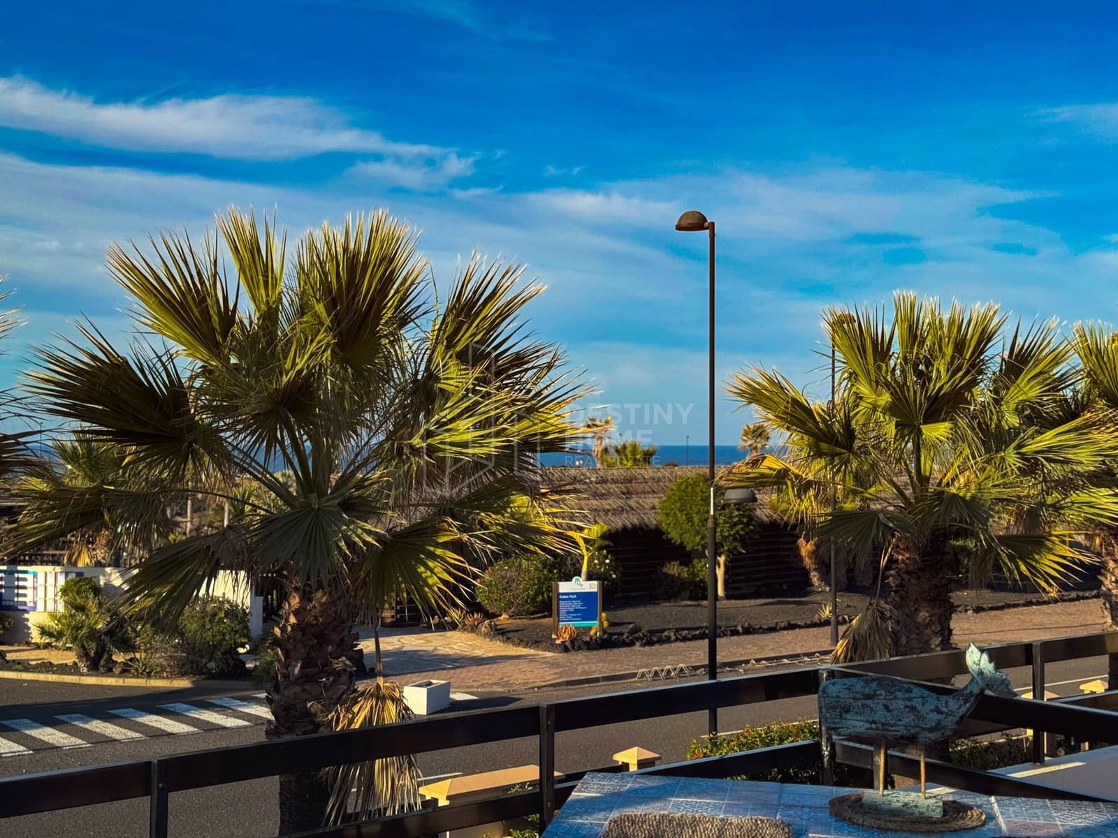 2 bedroom Semi-detached Villa for sale in Lajares with pool garage - € 369,000 (Ref: 9496937)