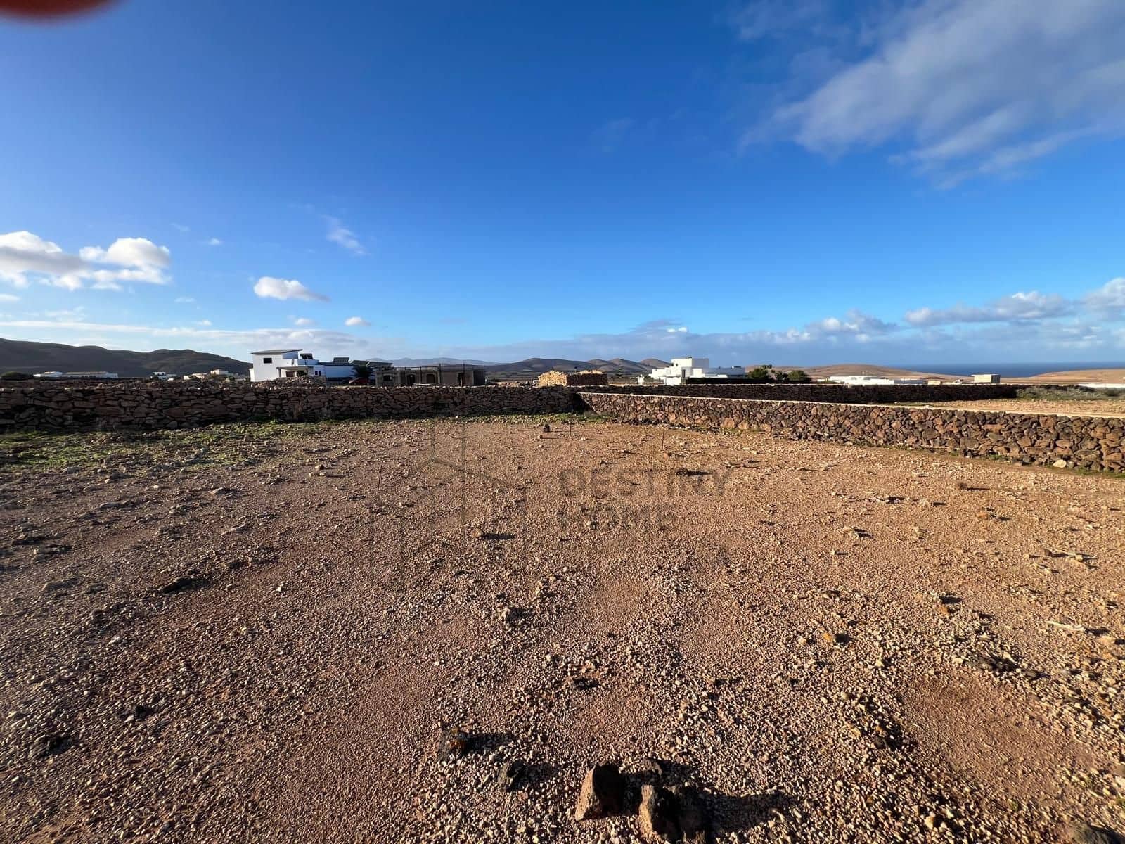 Grunde uden byggetilladelser til salg i Tindaya - € 119.000 (Ref: 9518522)