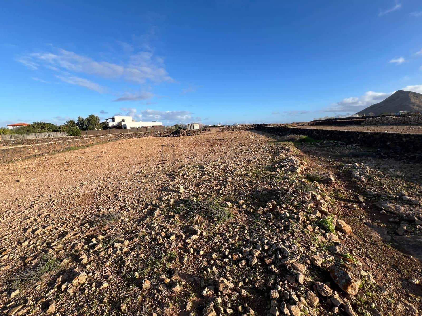 Grunde uden byggetilladelser til salg i Tindaya - € 119.000 (Ref: 9518522)