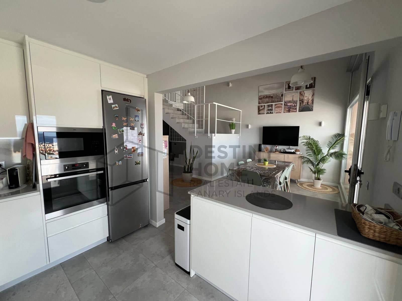 3 sypialnia Dom blizniak na sprzedaż w Caleta de Fuste z basenem garażem - 525 000 € (Ref: 9530103)